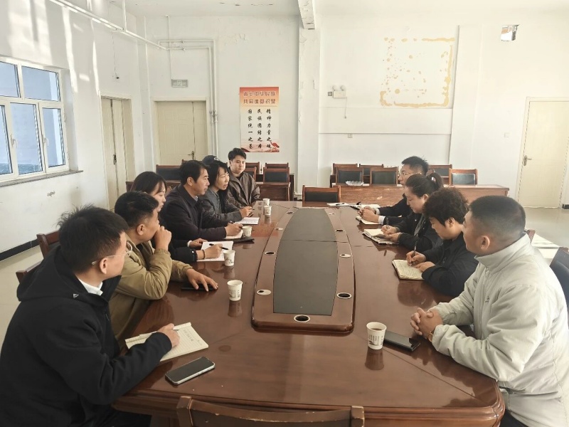 【工作动态】盟林草局赴斯力很镇新民村开展常态化帮扶走访